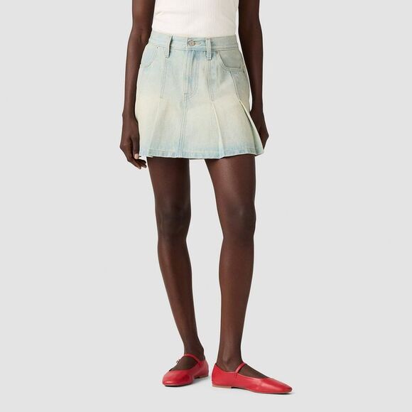Levi's -  Women's Pleated Mini Skirt - On Blast 29 On Blast - Picture 1 of 3